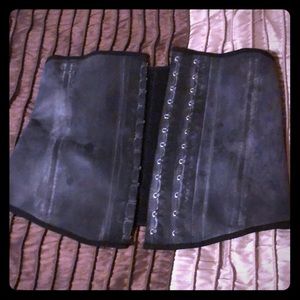 Latex 2 hook Waist trainer